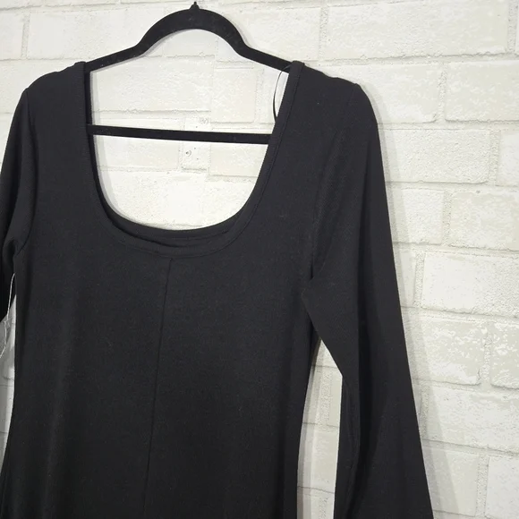 Old Navy NWT long sleeve maxi dress - Picture 8 of 16